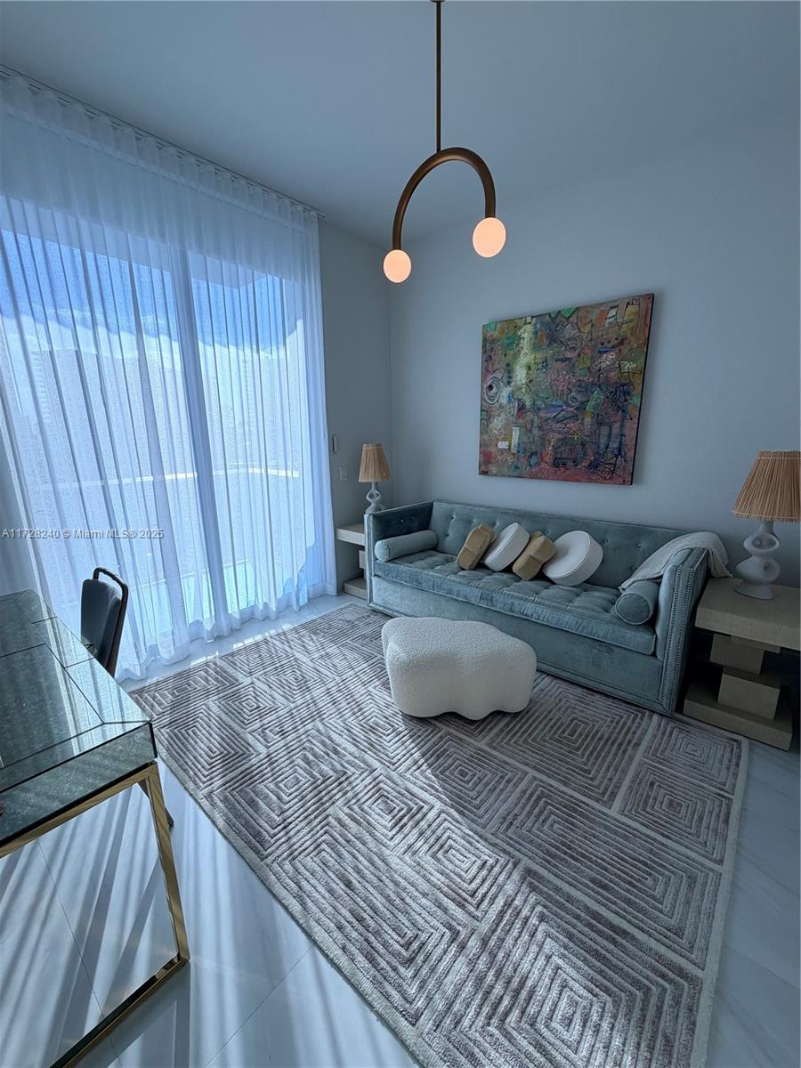 AURORA CONDO - Residential Lease