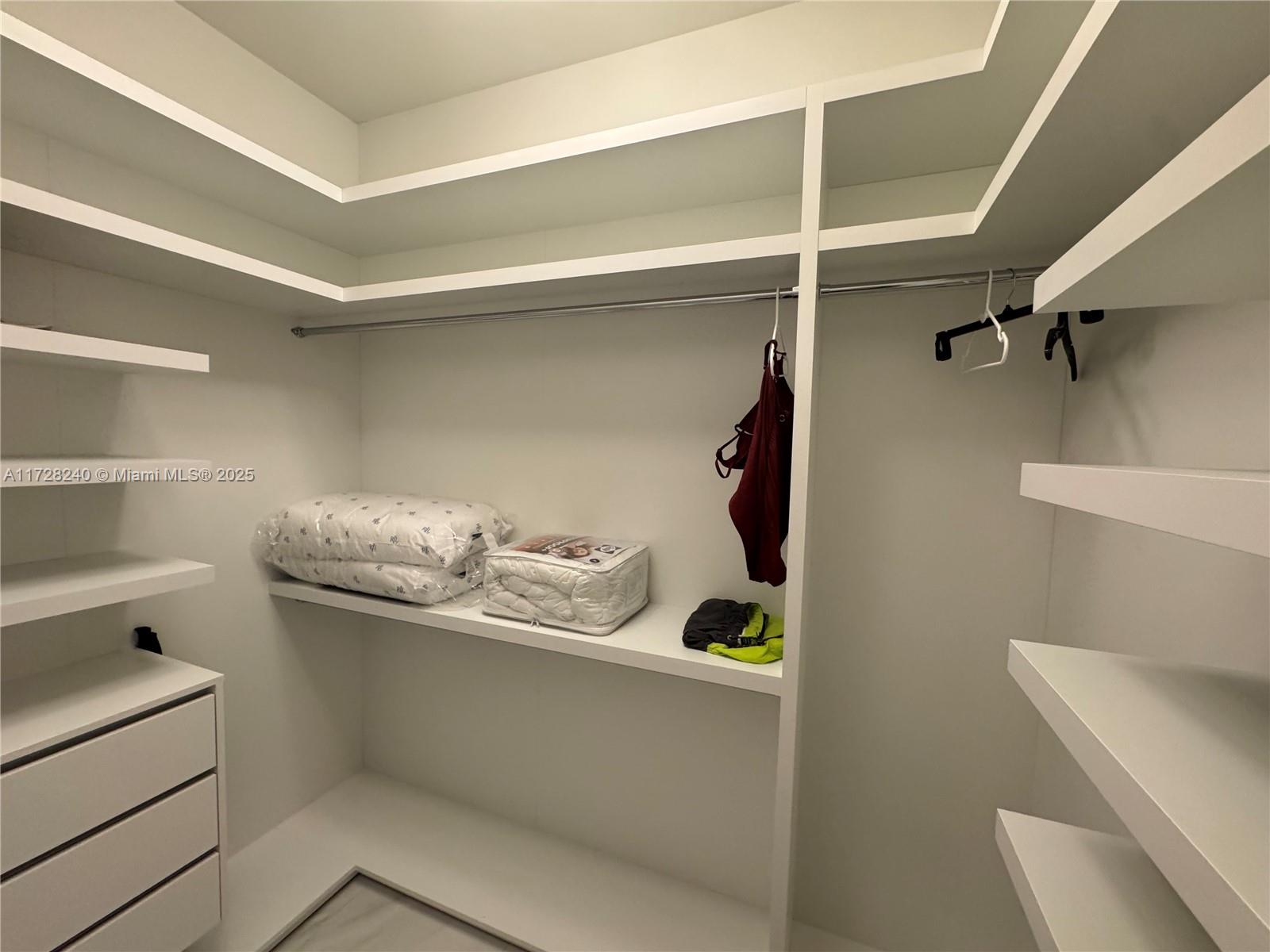 AURORA CONDO - Residential Lease