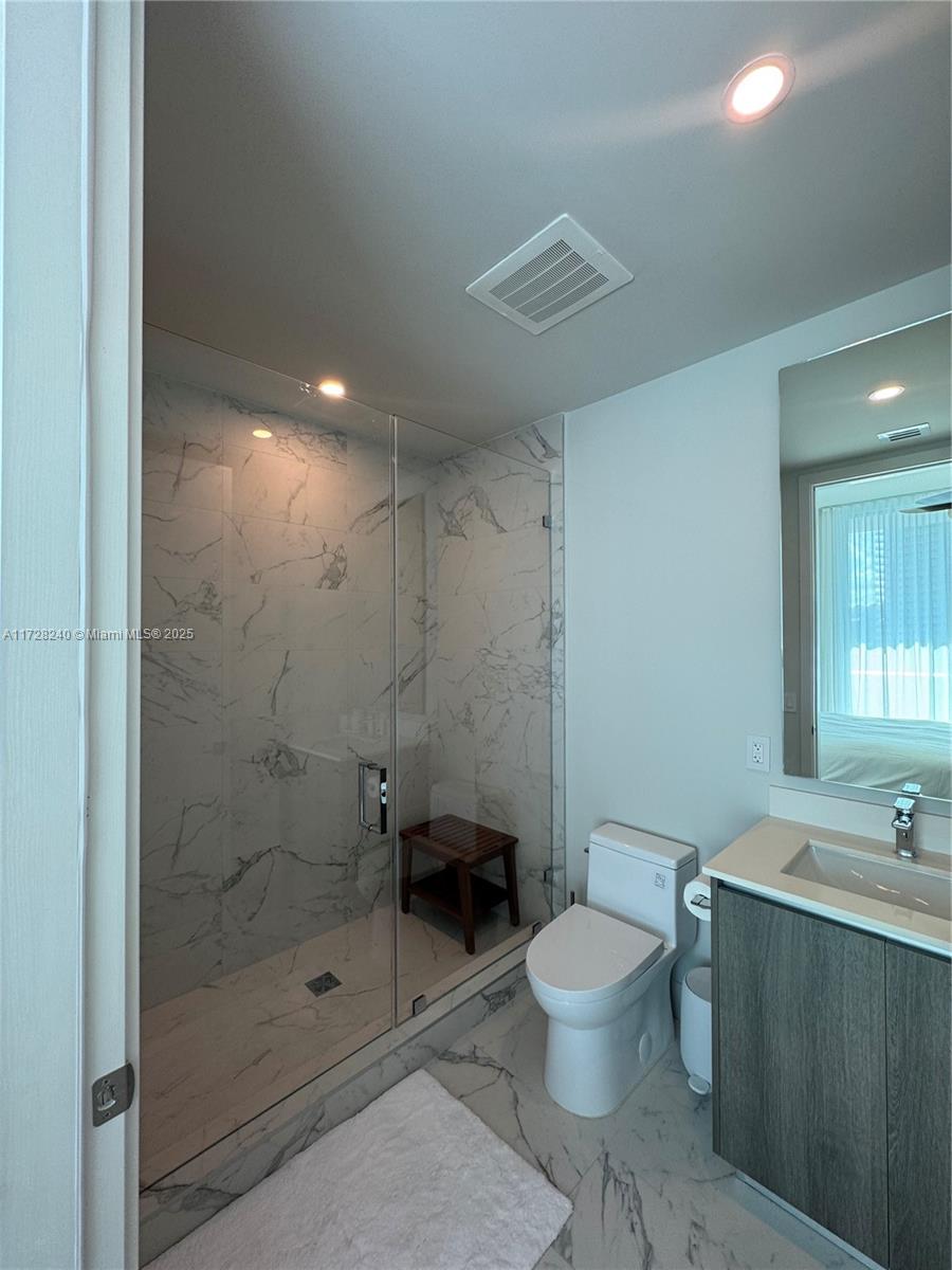 AURORA CONDO - Residential Lease