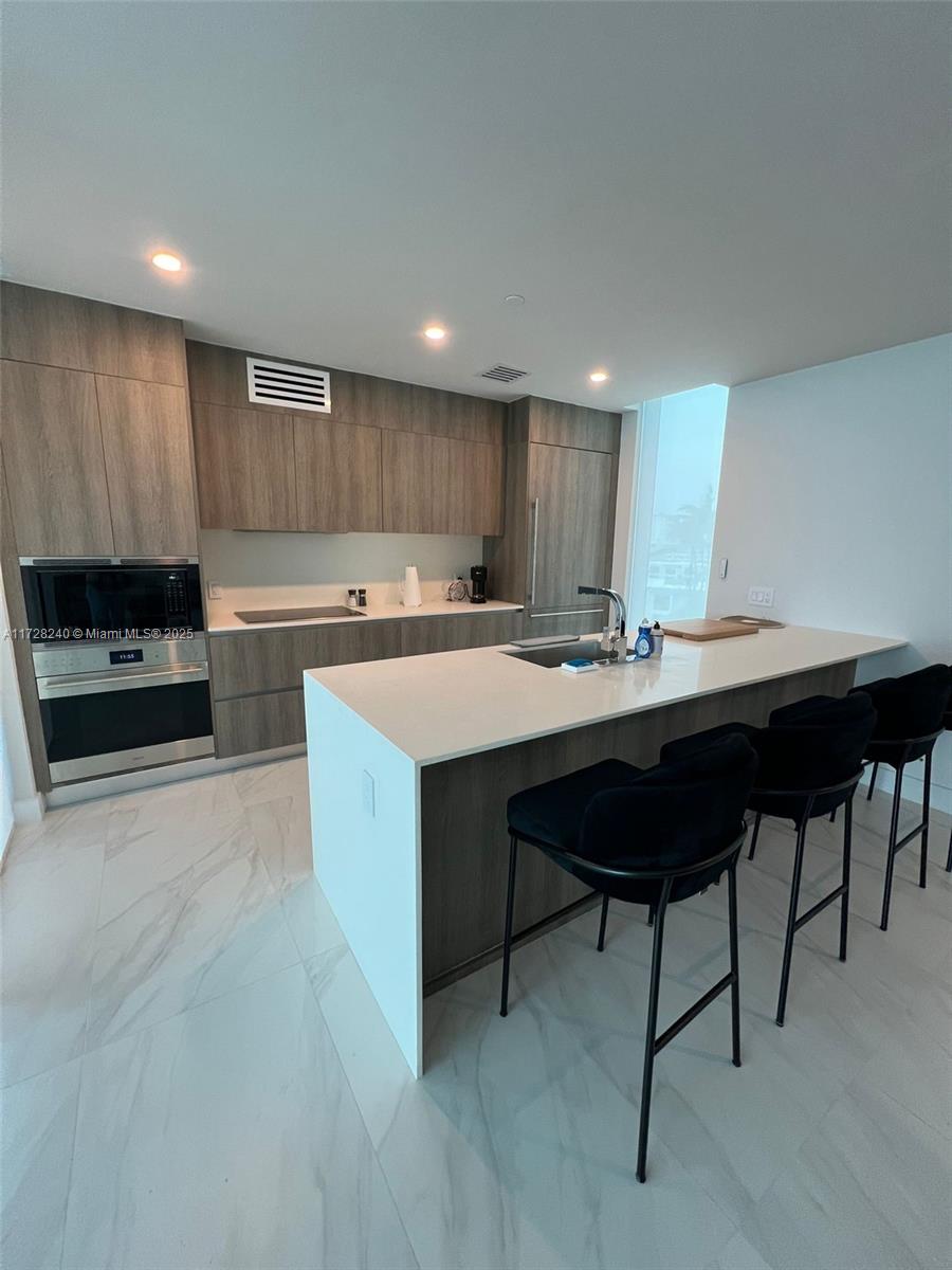 AURORA CONDO - Residential Lease