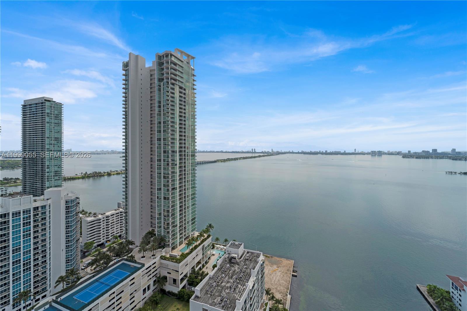 ICON BAY CONDO - Residential Lease