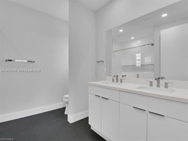 Lee high - Residential