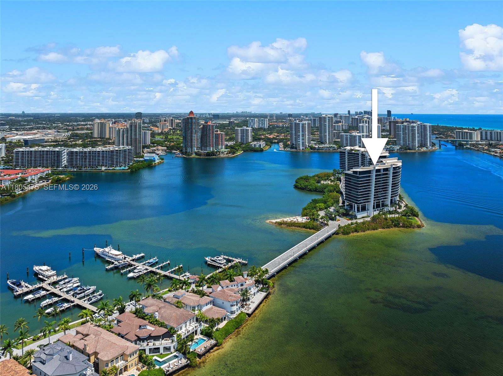 PRIVE CONDO - Residential