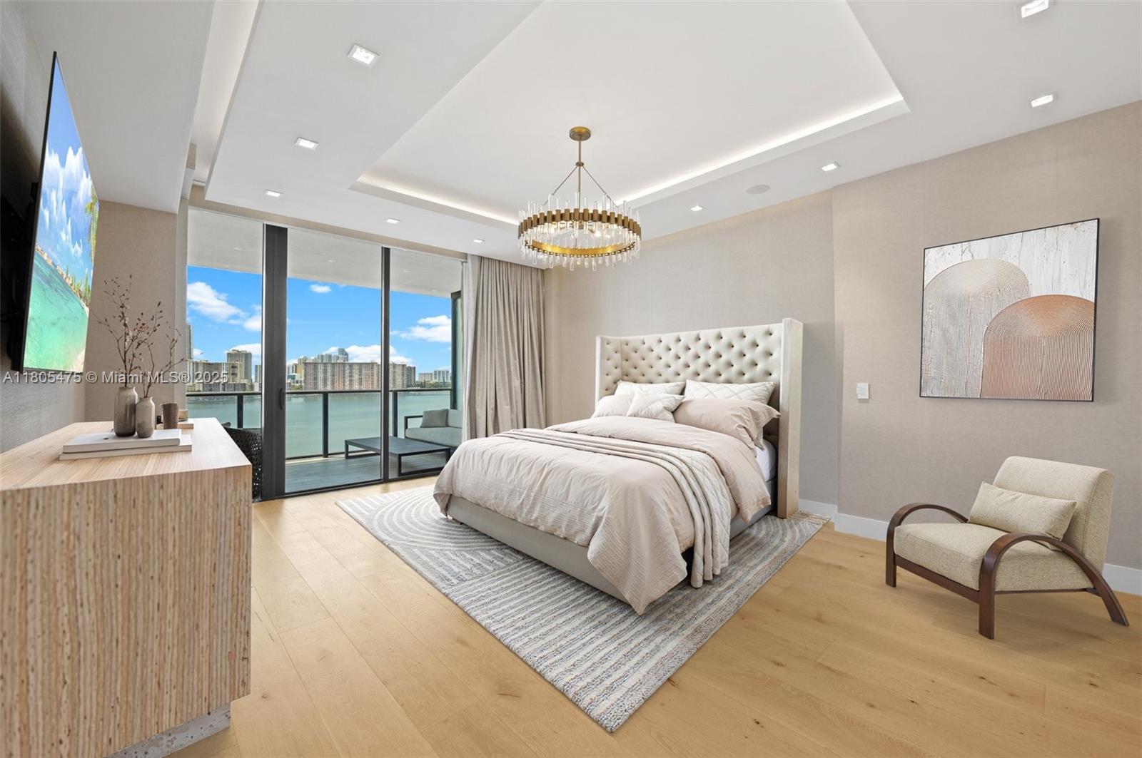 PRIVE CONDO - Residential