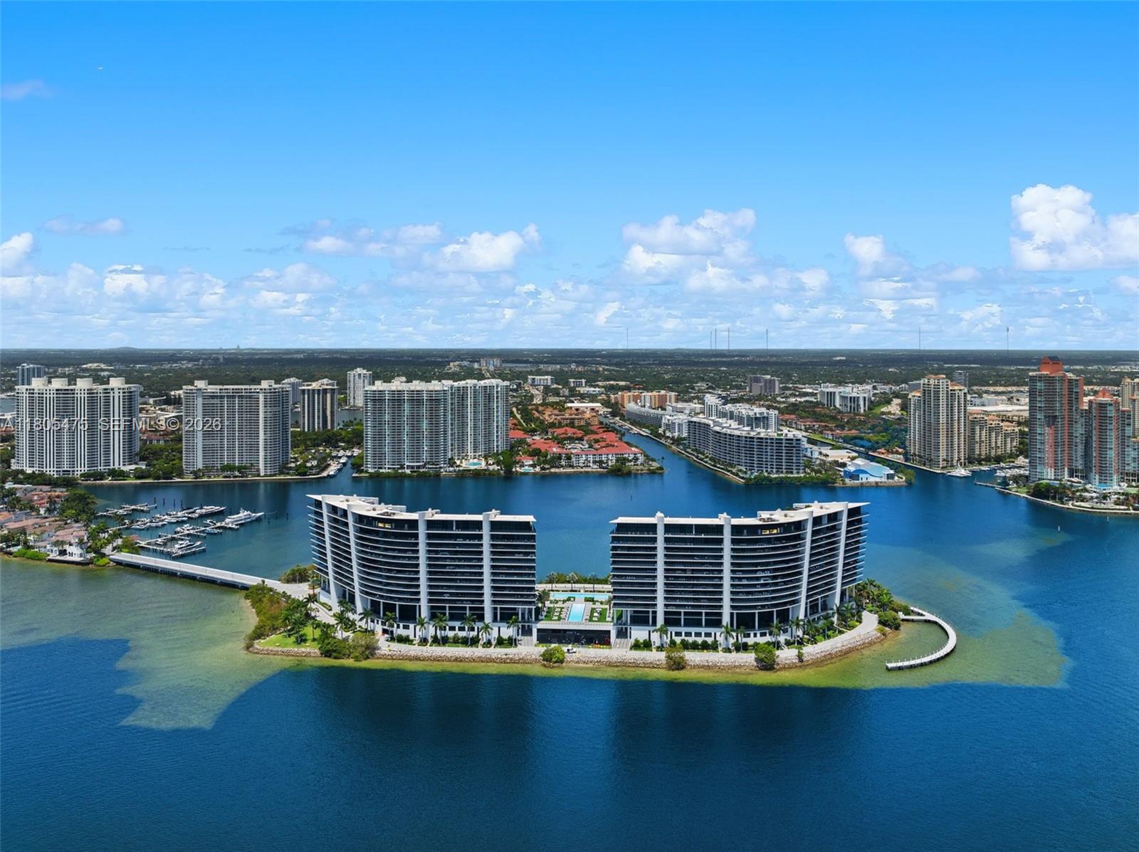 PRIVE CONDO - Residential