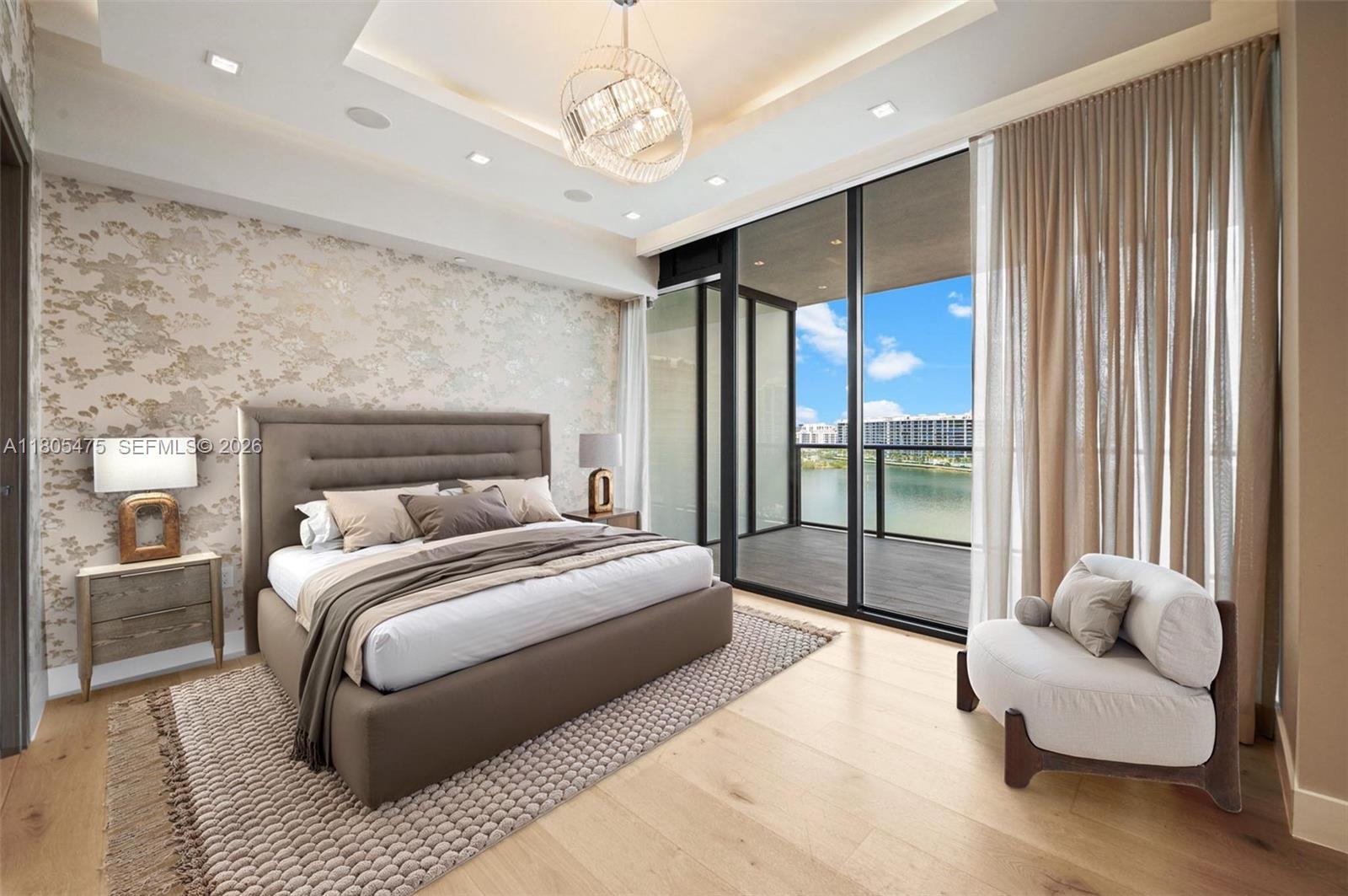 PRIVE CONDO - Residential