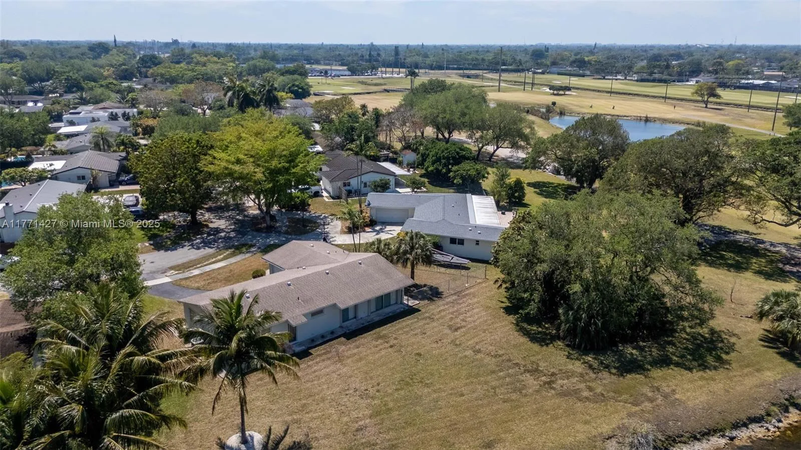 Miami, Florida 33176, United States, 4 Bedrooms Bedrooms, ,2 BathroomsBathrooms,Residential,Active,95601