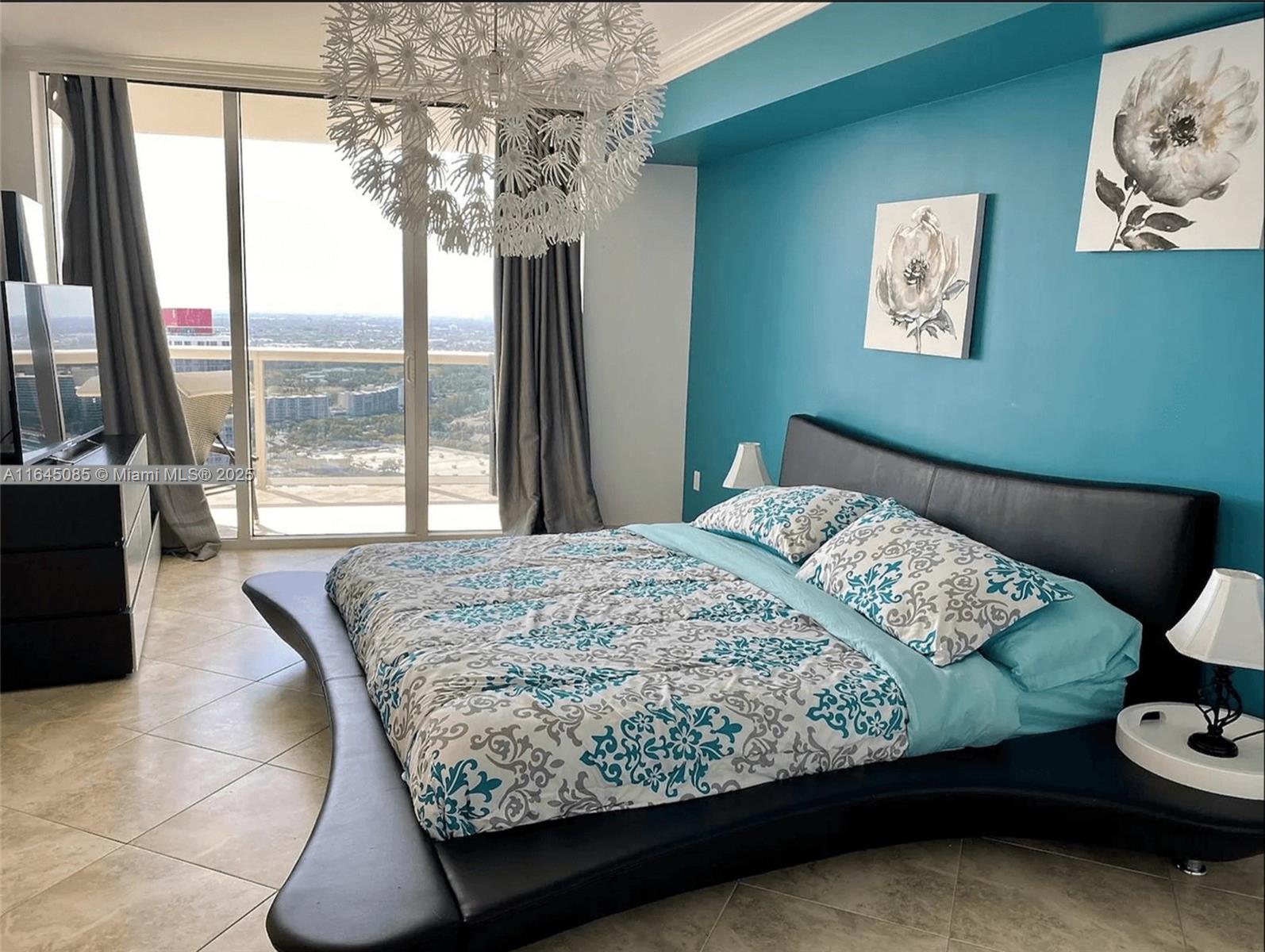 BEACH CLUB CONDO - Residential