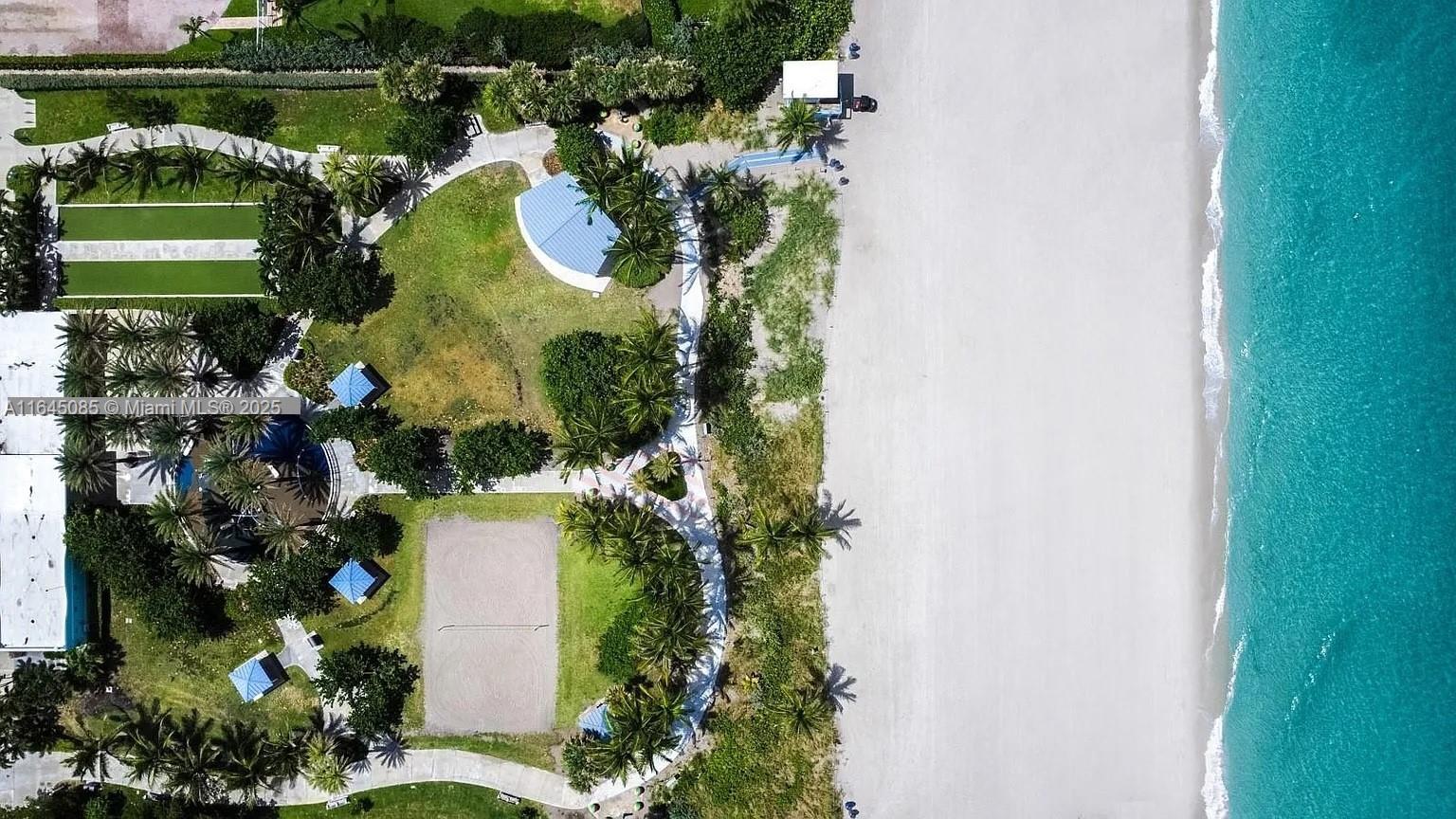 BEACH CLUB CONDO - Residential