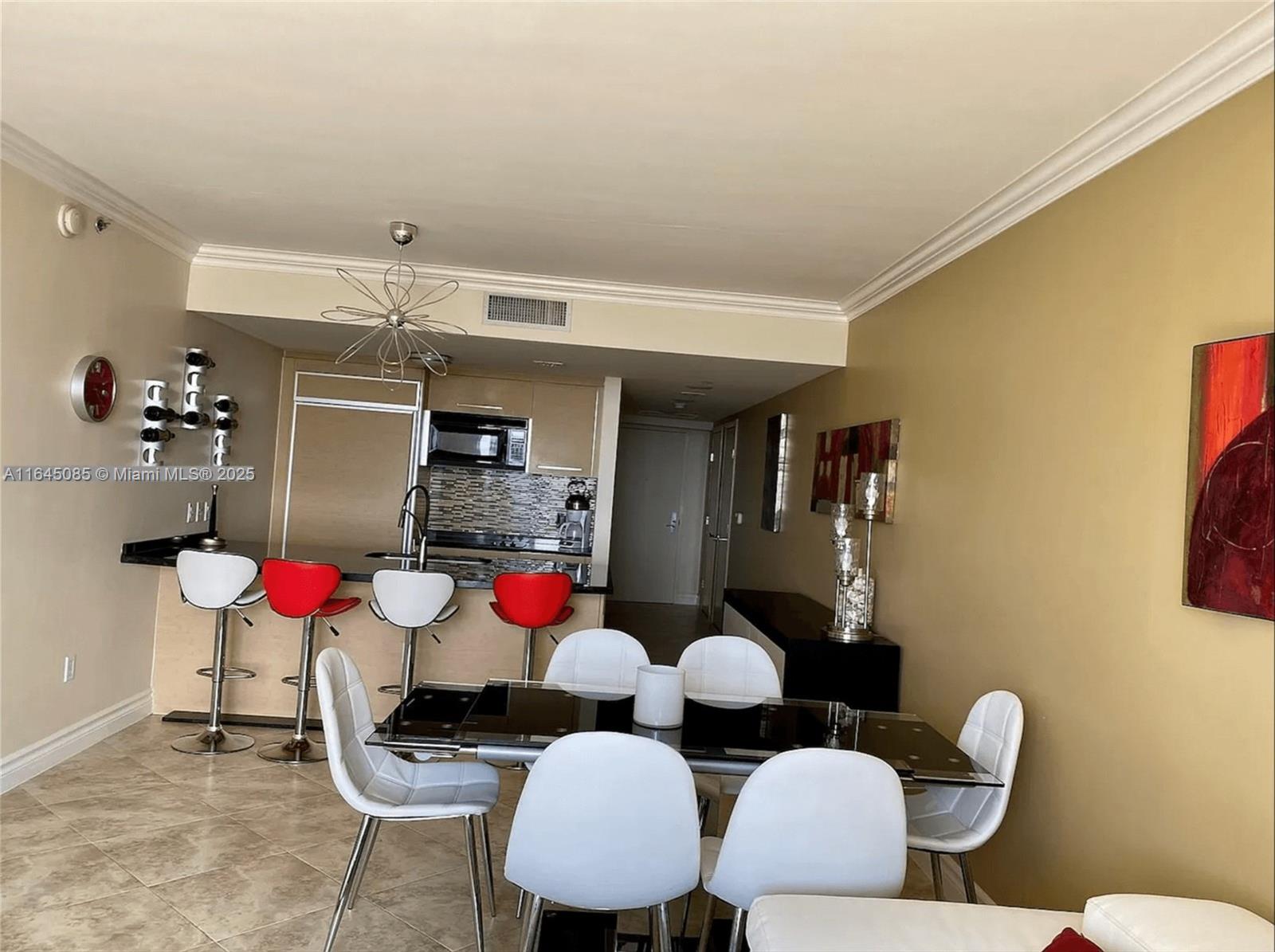 BEACH CLUB CONDO - Residential