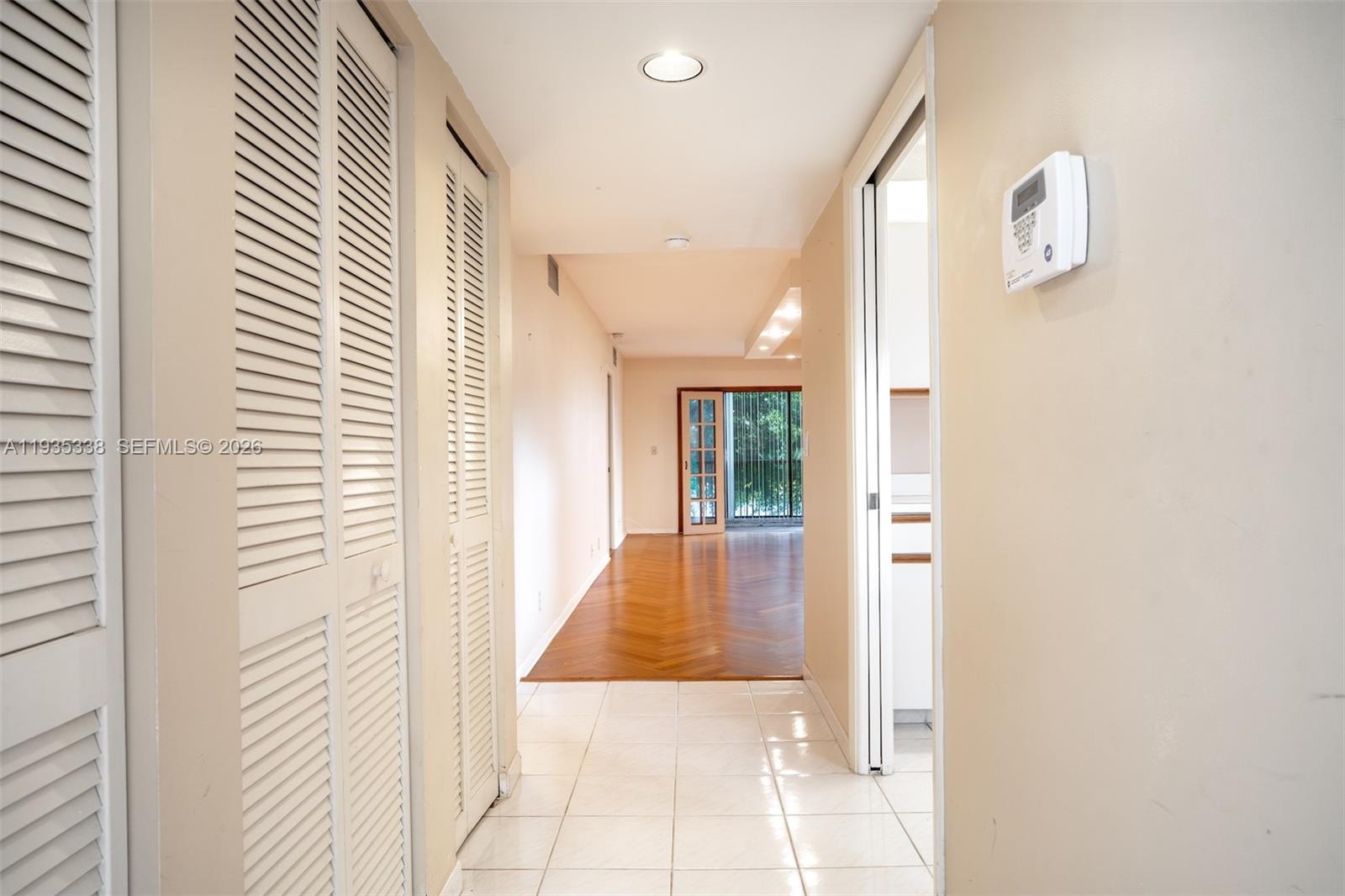 HOLLYBROOK GOLF AND TENNIS - Residential