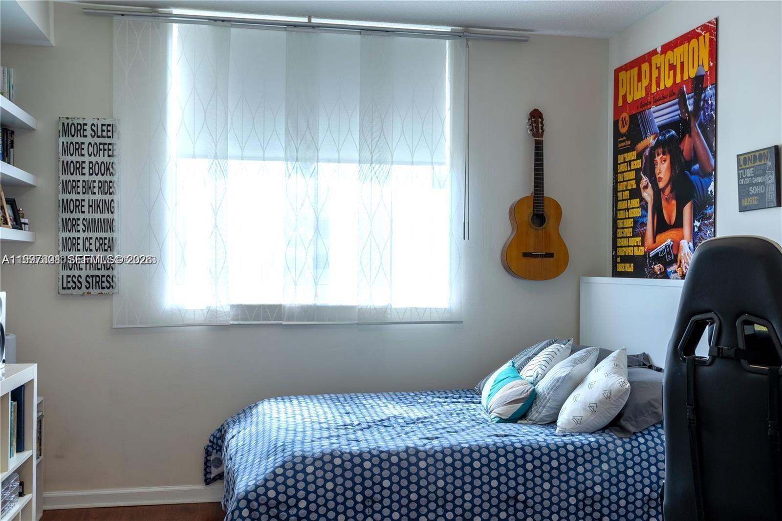 VENTURE AT AVENTURA WEST - Residential Lease