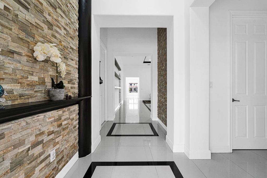 MONTERRA - Residential Lease