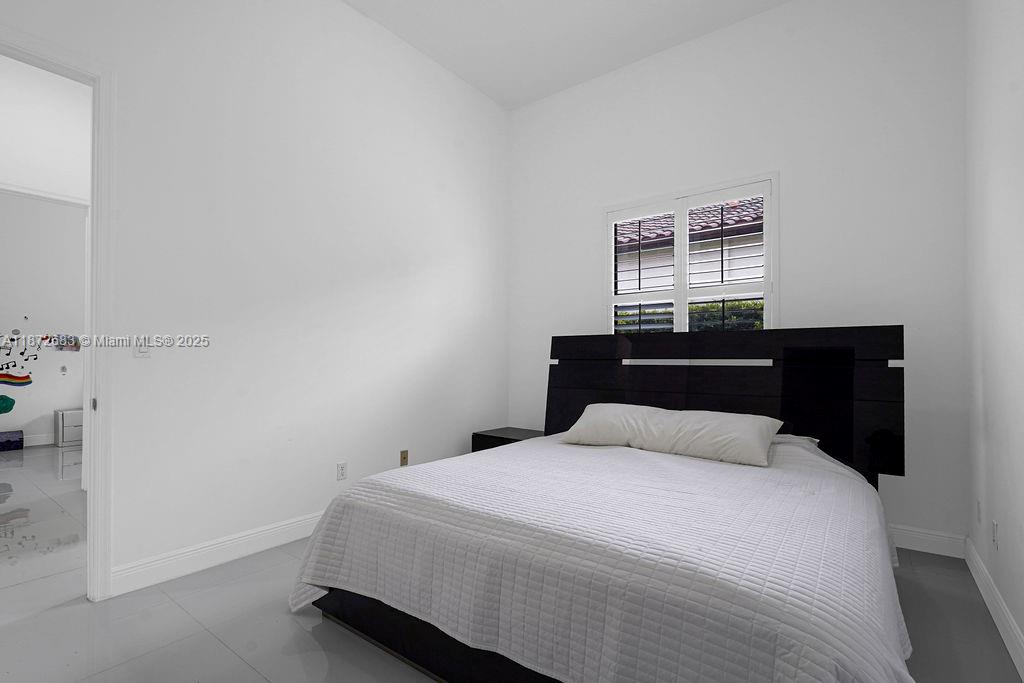 MONTERRA - Residential Lease