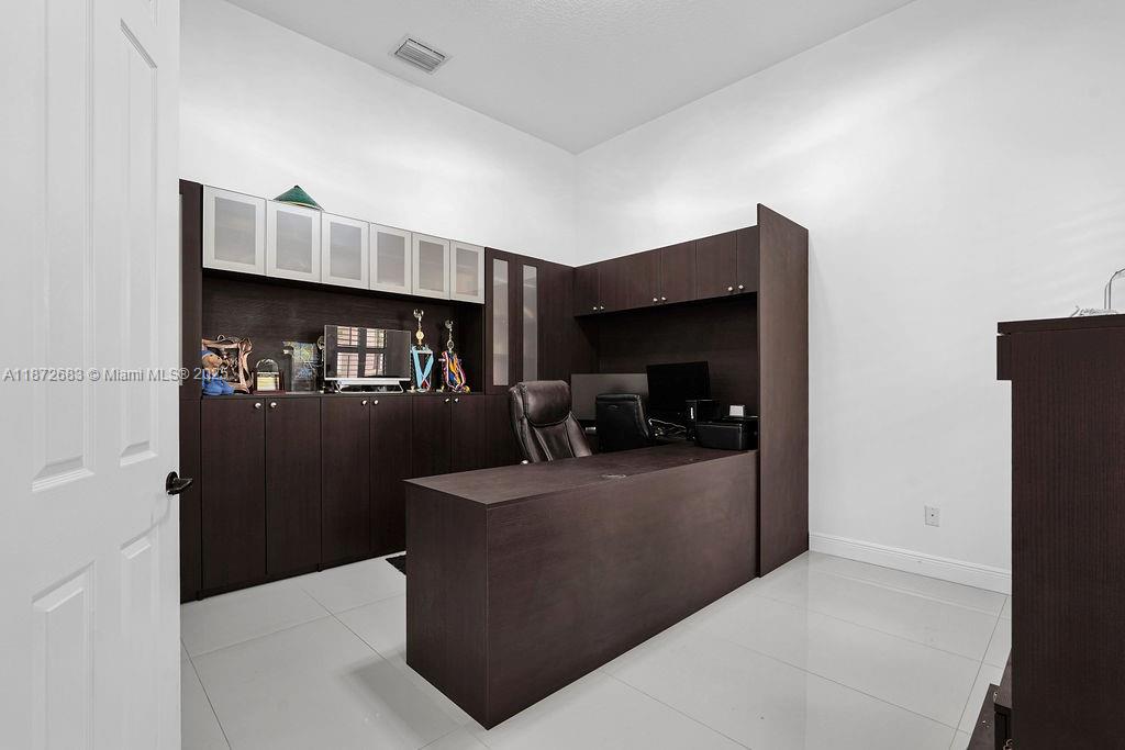 MONTERRA - Residential Lease