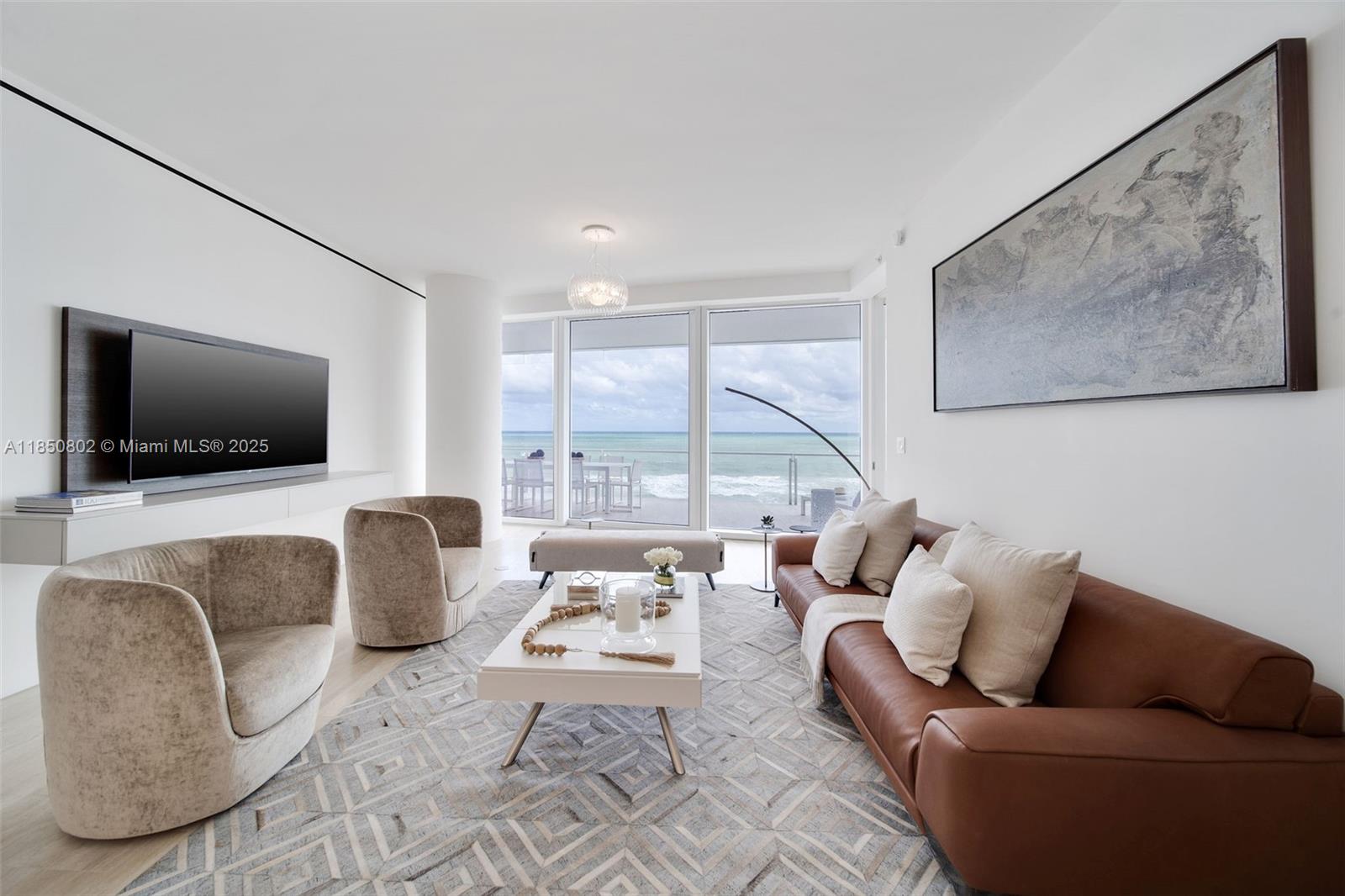 9001 Collins Ave S-605