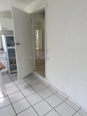 2282 SW 15TH ST APT 2, MIAMI, FL 33145 - Image 603d6ddde5c8a811ea3b9b37c173dee6/204050106