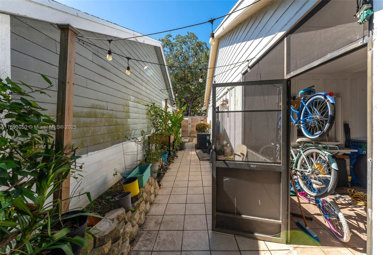 COUNTRY WALK SEC 5 - Residential