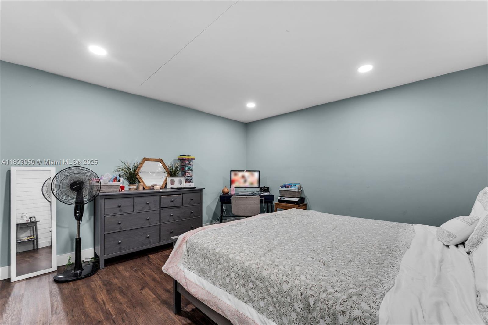 COUNTRY WALK SEC 5 - Residential