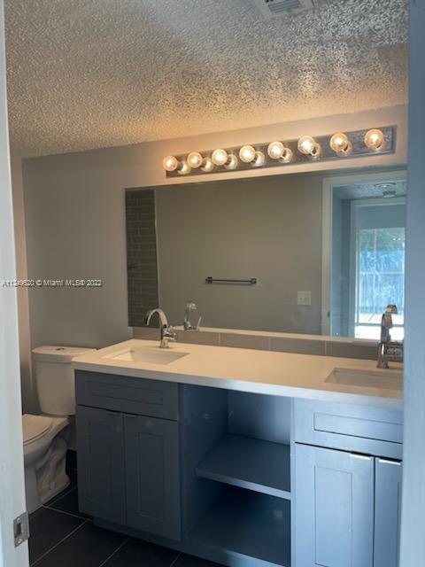 WINDWARD LAKES CONDO - Residential Lease