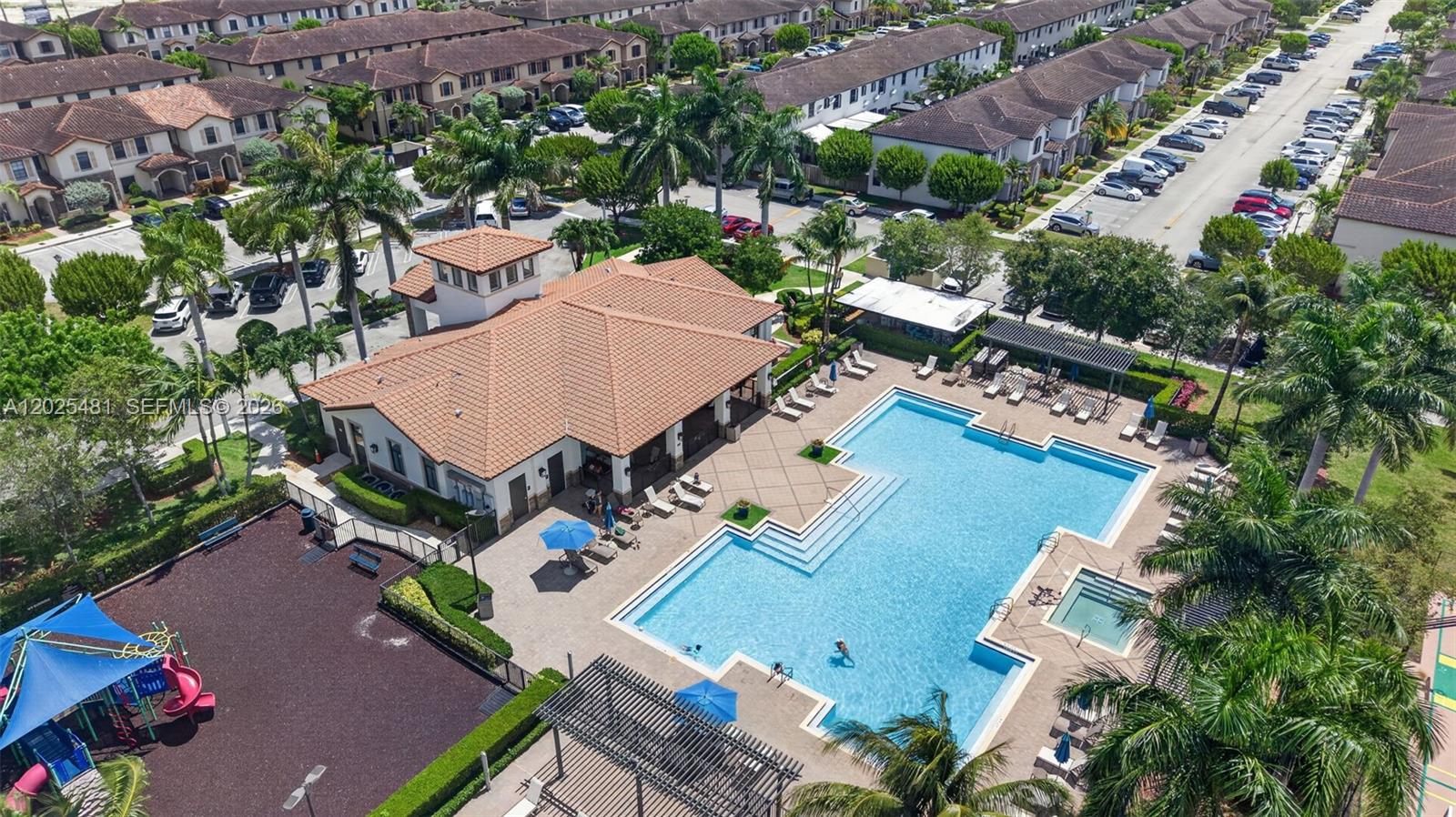 COCO PALM ESTATES - Residential
