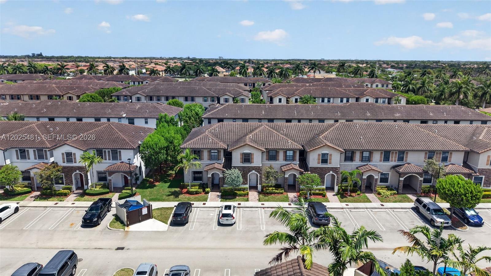 COCO PALM ESTATES - Residential