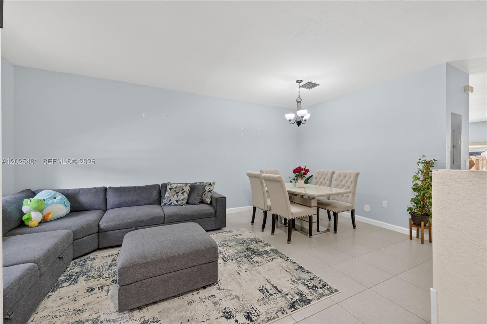 COCO PALM ESTATES - Residential