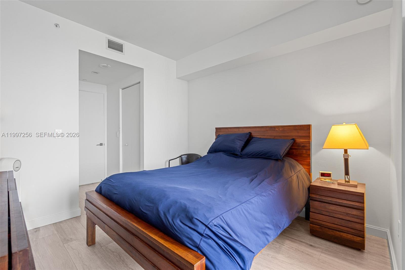 BRICKELL HEIGHTS EAST CON - Residential Lease