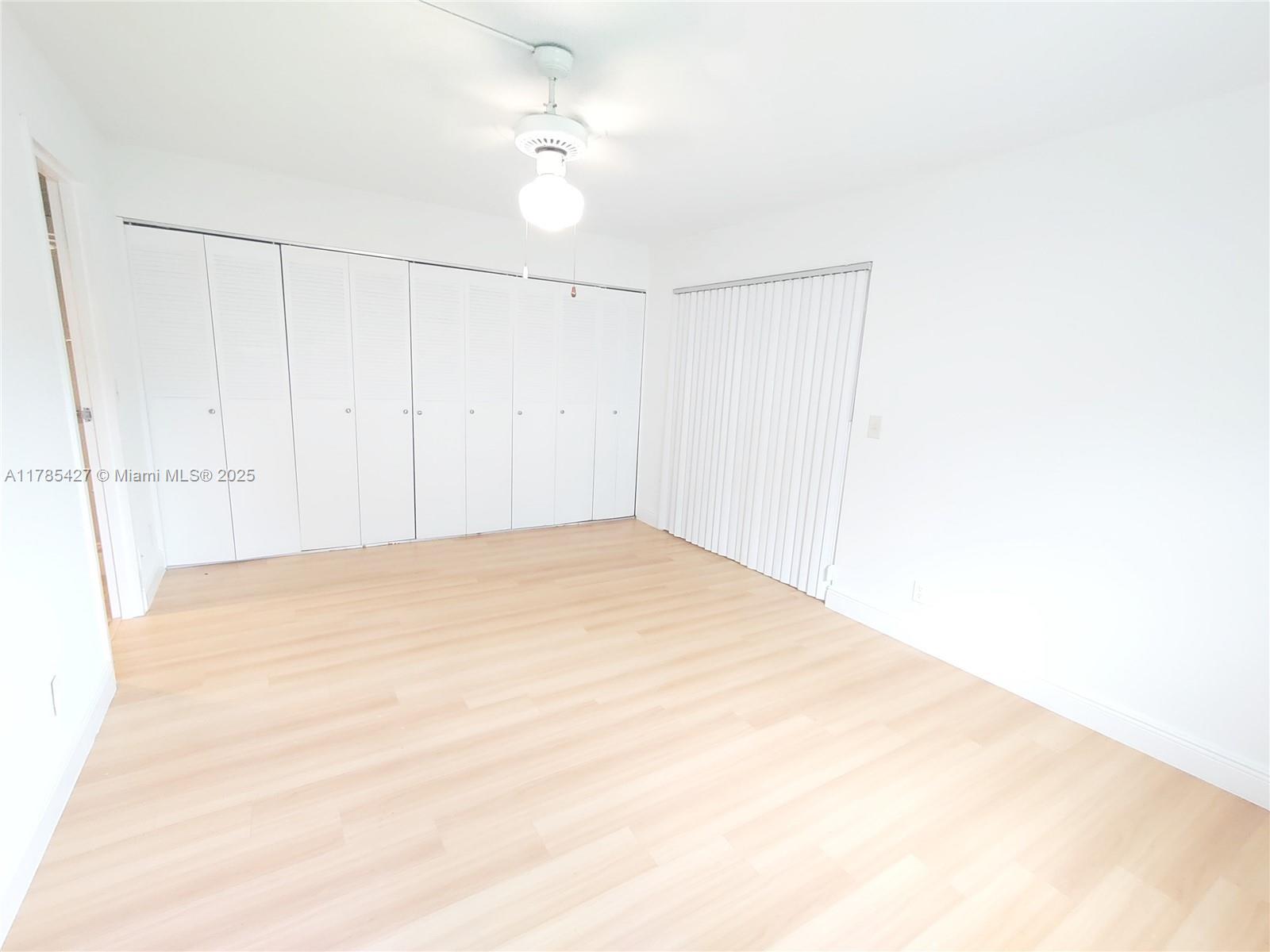 KINGS POINT TUSCANY CONDO - Residential