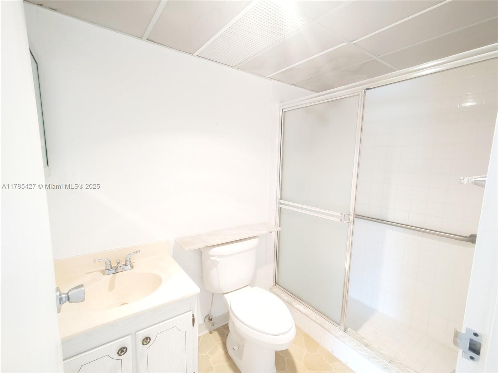 KINGS POINT TUSCANY CONDO - Residential