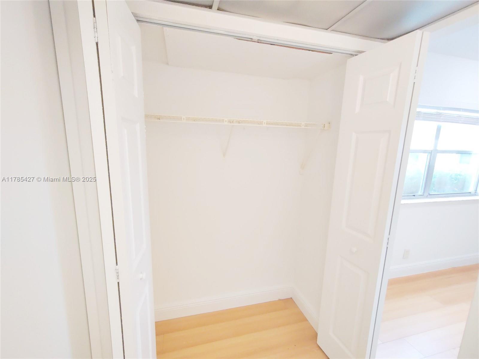 KINGS POINT TUSCANY CONDO - Residential