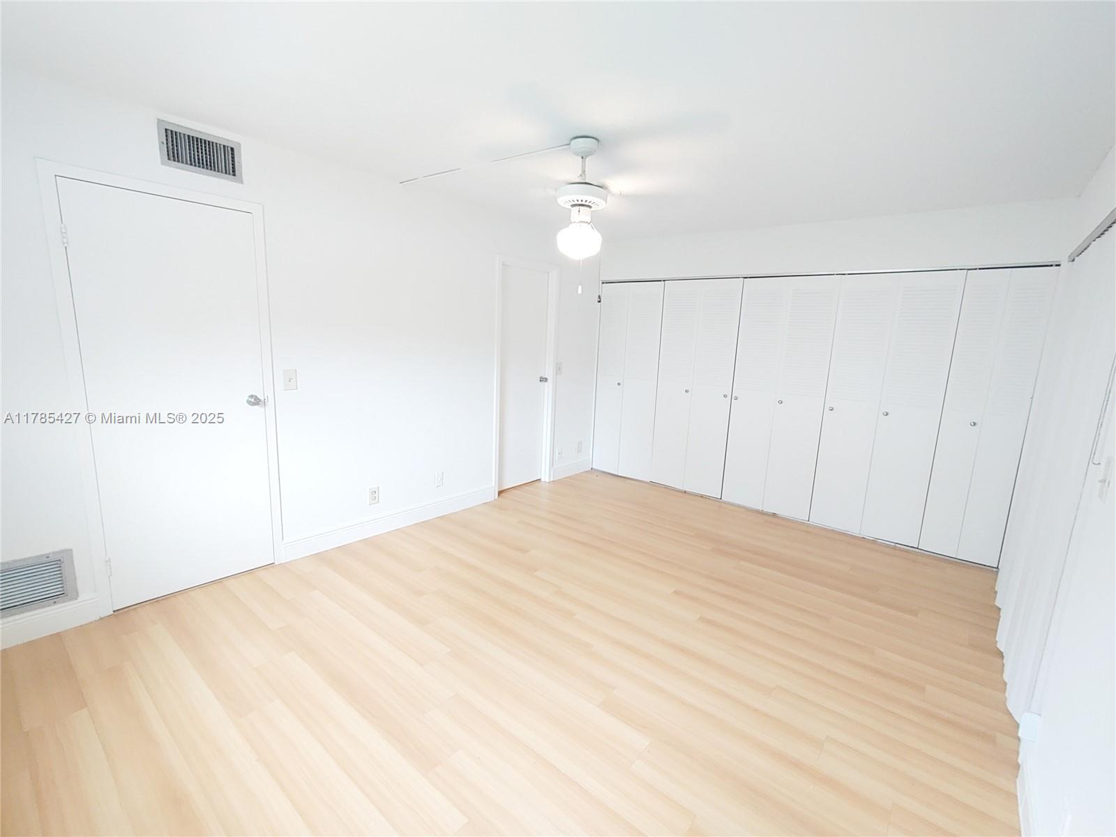 KINGS POINT TUSCANY CONDO - Residential