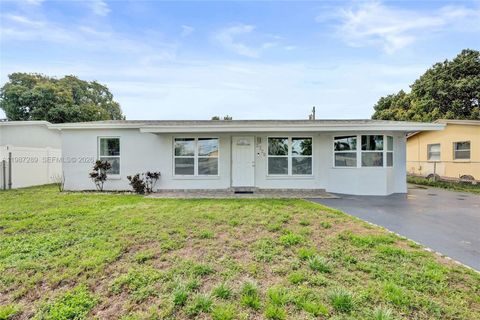 HOME MAX REALTY INTERNATIONAL 3320 NW 18th St Lauderhill FL 33311