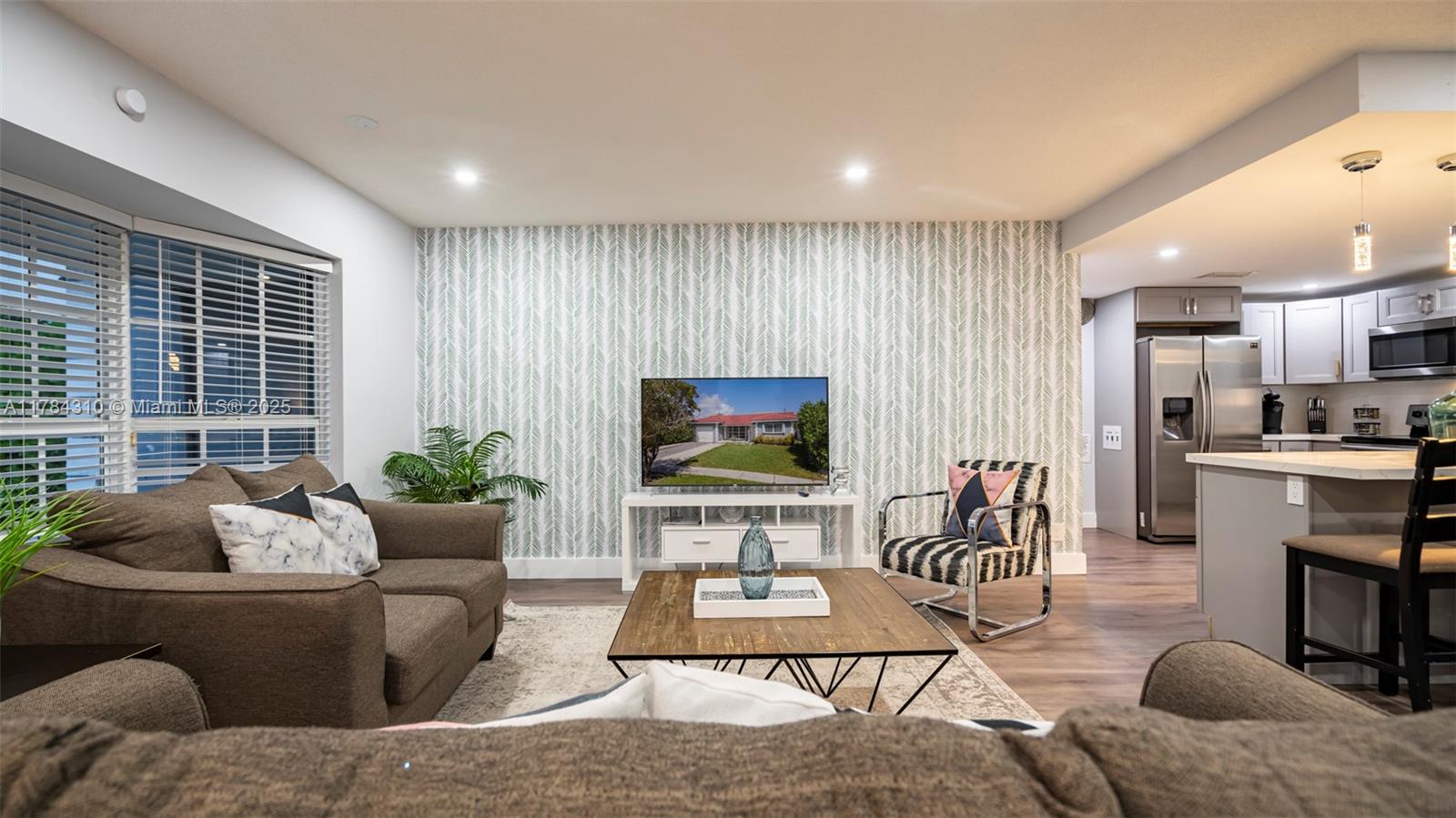 SUNNY ACRES - Residential
