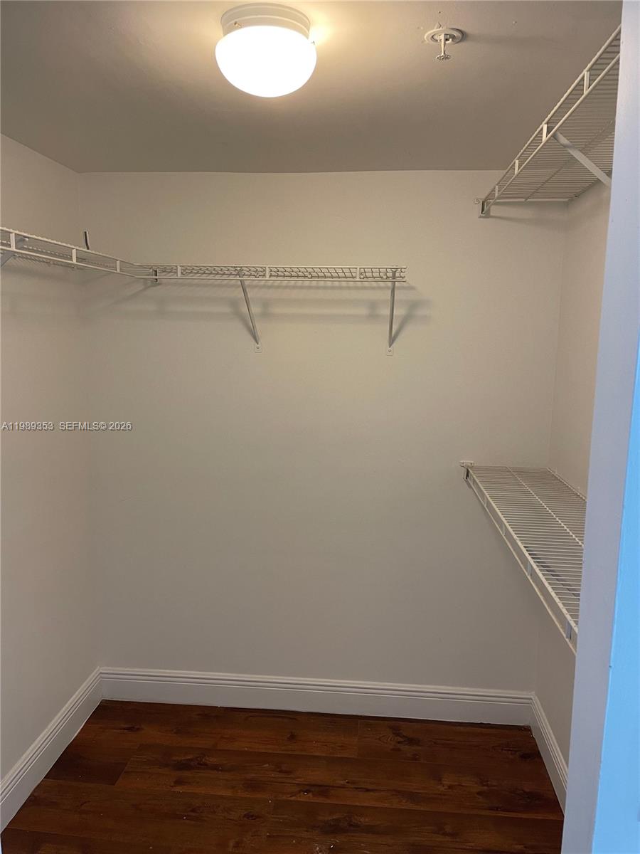 LA VIA CONDO - Residential