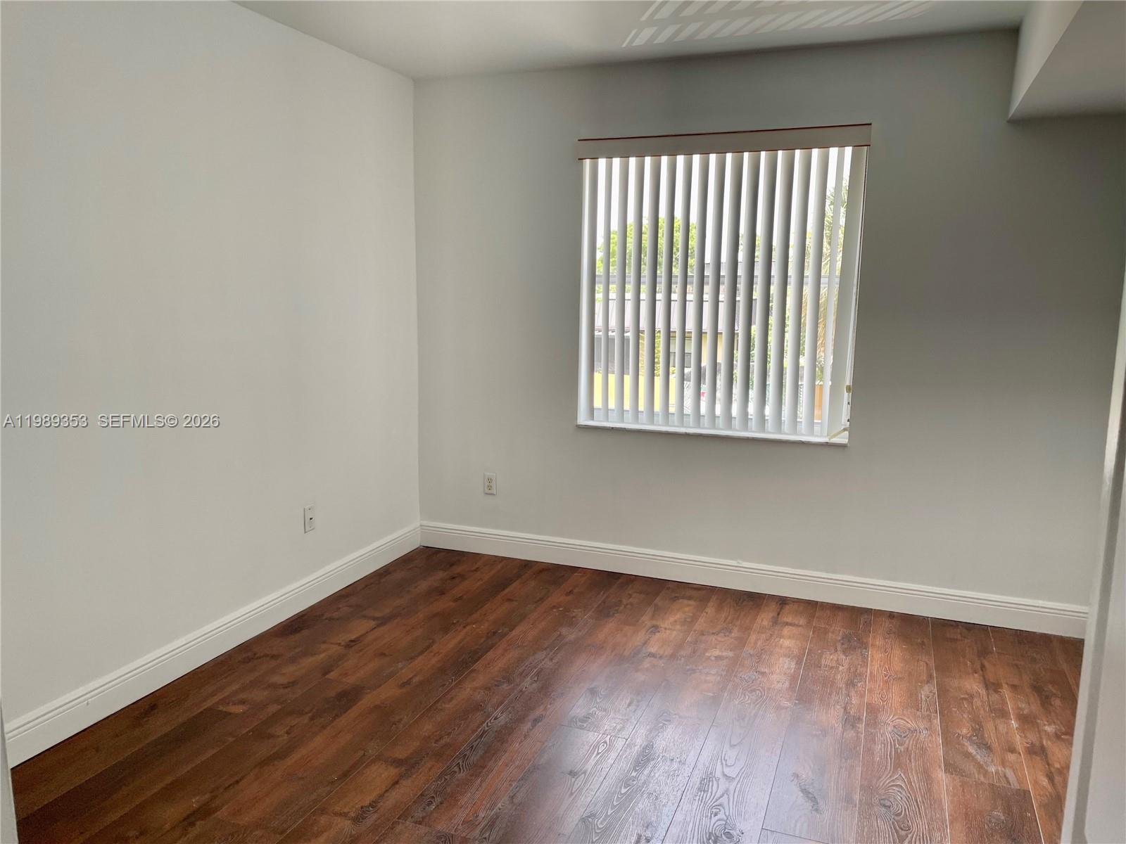 LA VIA CONDO - Residential