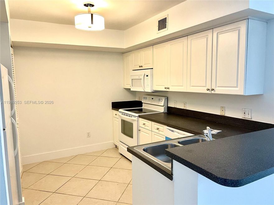 BEAUTIFUL WITH A LOT OF UPGRADES 2 BED AND 2 FULL BATH APT! 
NO POPCORN ON CEILINGS, NEW MODERN FLOORS ON BATHROOMS, NEW SHOWERS AND VANITY IN MASTER BATH, BRAND NEW DISHWASHER, MICROWAVE, DRYER AND A/C!! BRAND NEW LAMPS ON LIVING ROOM AND KITCHEN. WASHER AND DRYER INSIDE THE UNIT, AND MORE!! BALCONY OVER LOOKS LAKE AND HAS HURRICANE PANNELS. CONVENIENTLY LOCATED CLOSE TO PEMBROKE PINES MALL, STORES, RESTAURANTS AND HOSPITAL. GATED COMMUNITY WITH SWIMMING POOL, TENNIS COURTS, GYM, BUSINESS ROOM, ETC. BEST UNIT AVAILABLE IN THE WHOLE COMPLEX!