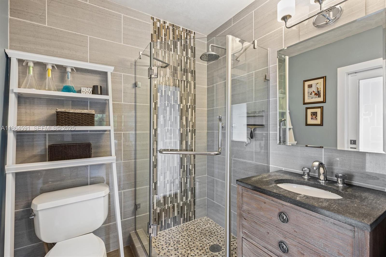 HERMAN HILLS - Residential