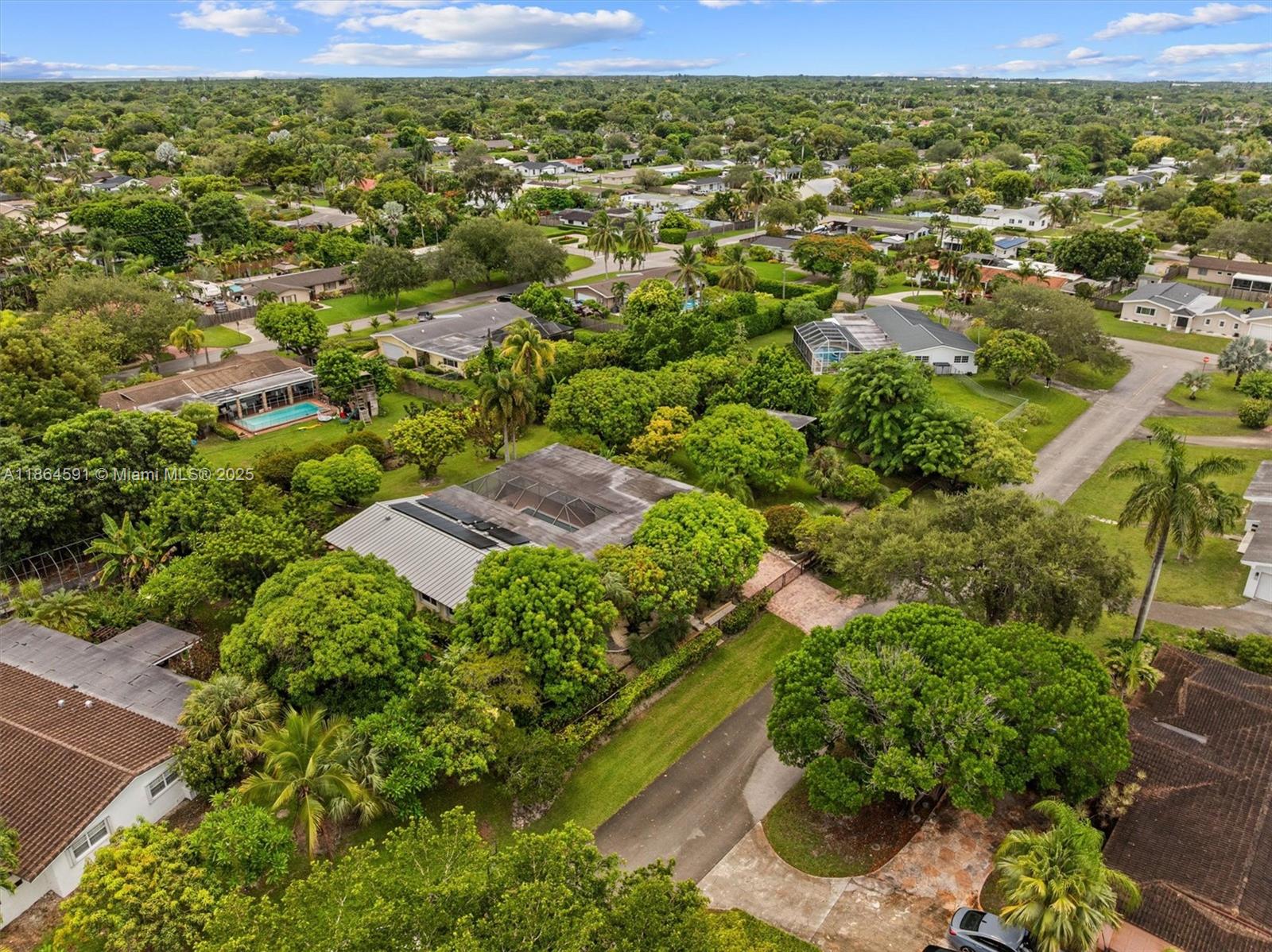 HERMAN HILLS - Residential