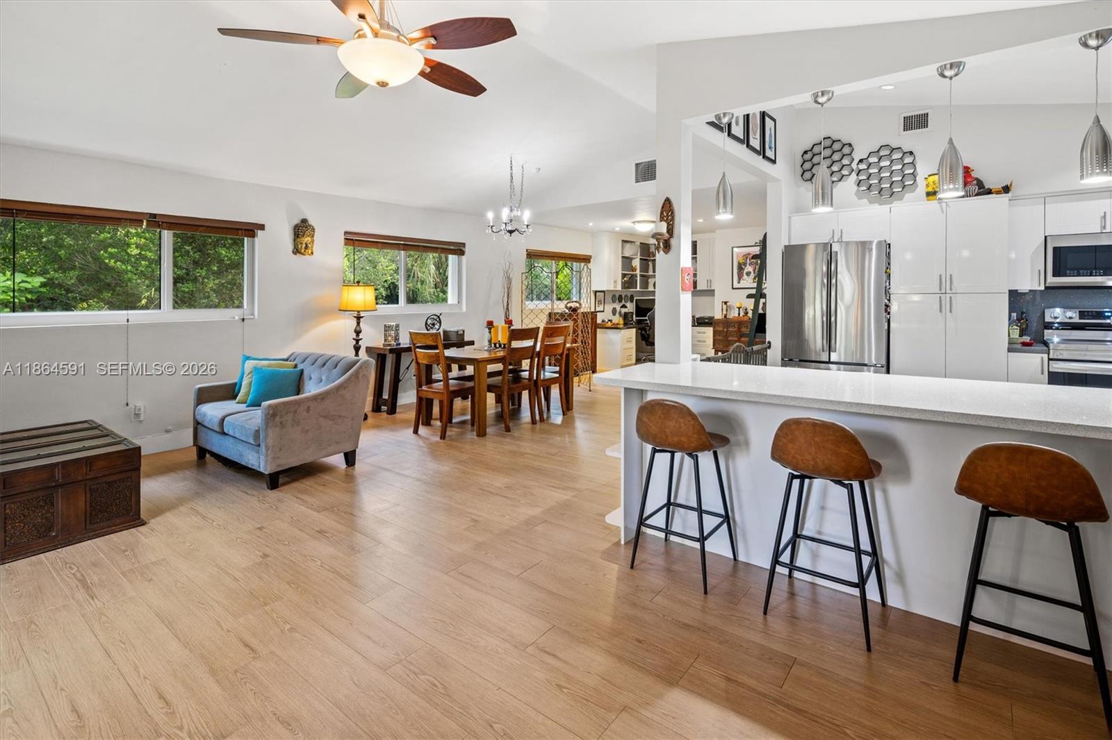 HERMAN HILLS - Residential