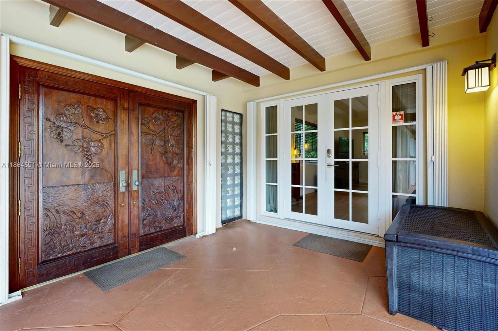 HERMAN HILLS - Residential