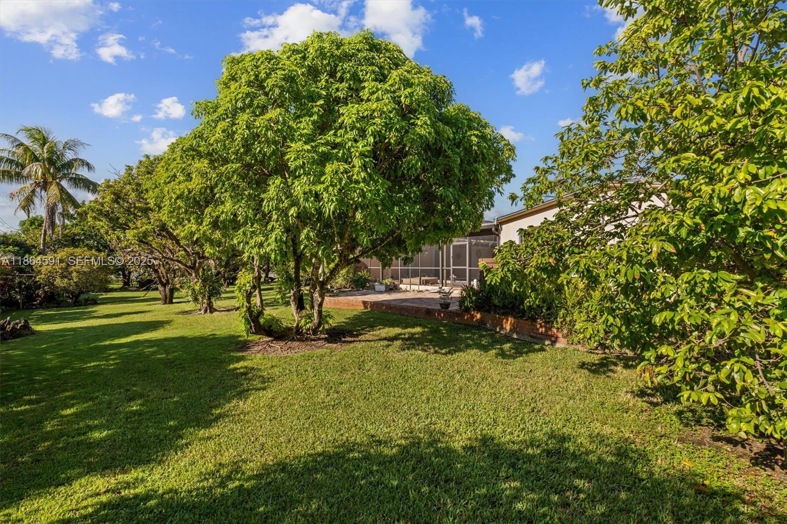 HERMAN HILLS - Residential