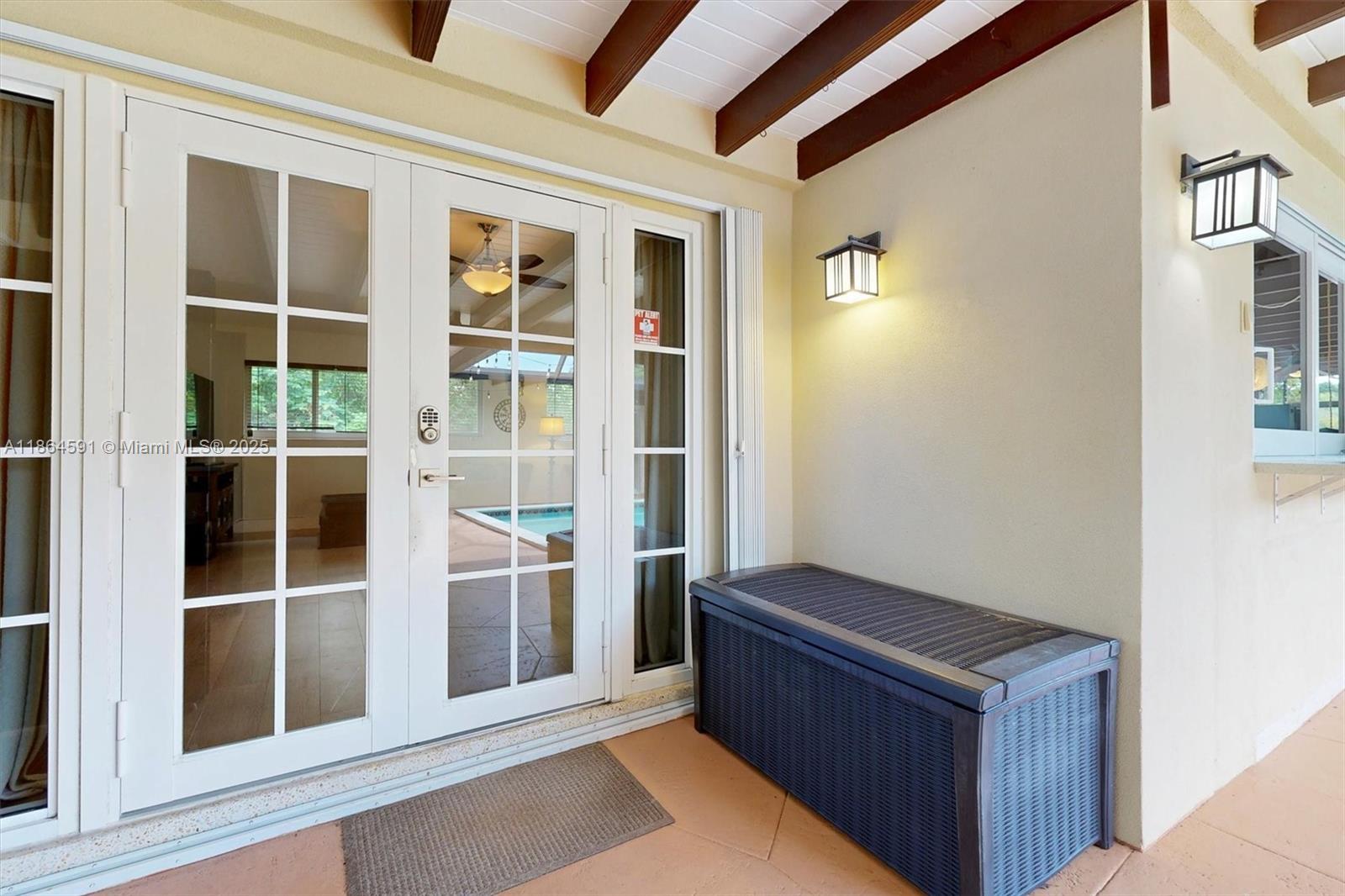 HERMAN HILLS - Residential