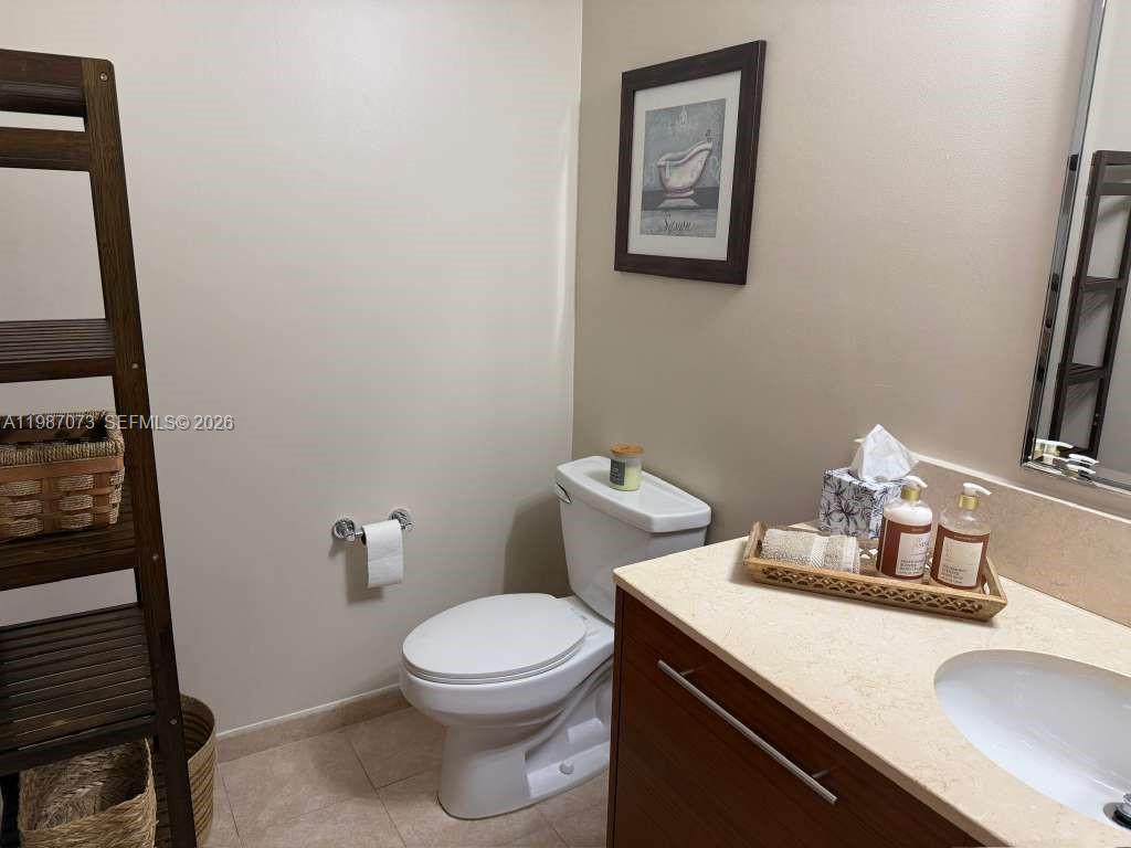 TAO SAWGRASS CONDOMINIUM - Residential Lease