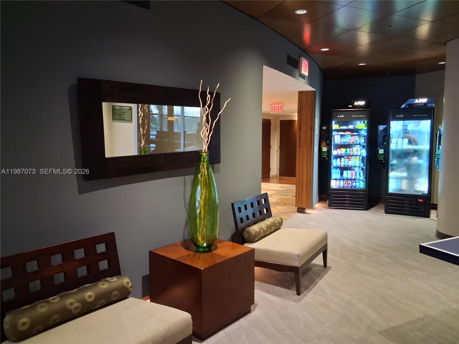 TAO SAWGRASS CONDOMINIUM - Residential Lease