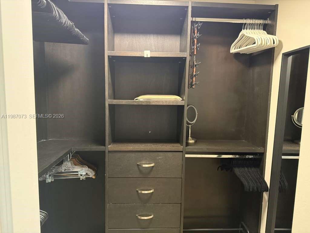 TAO SAWGRASS CONDOMINIUM - Residential Lease