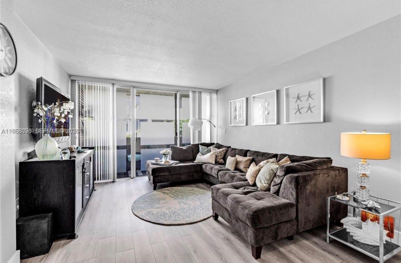 PINEBARK CONDO NO 1 - Residential