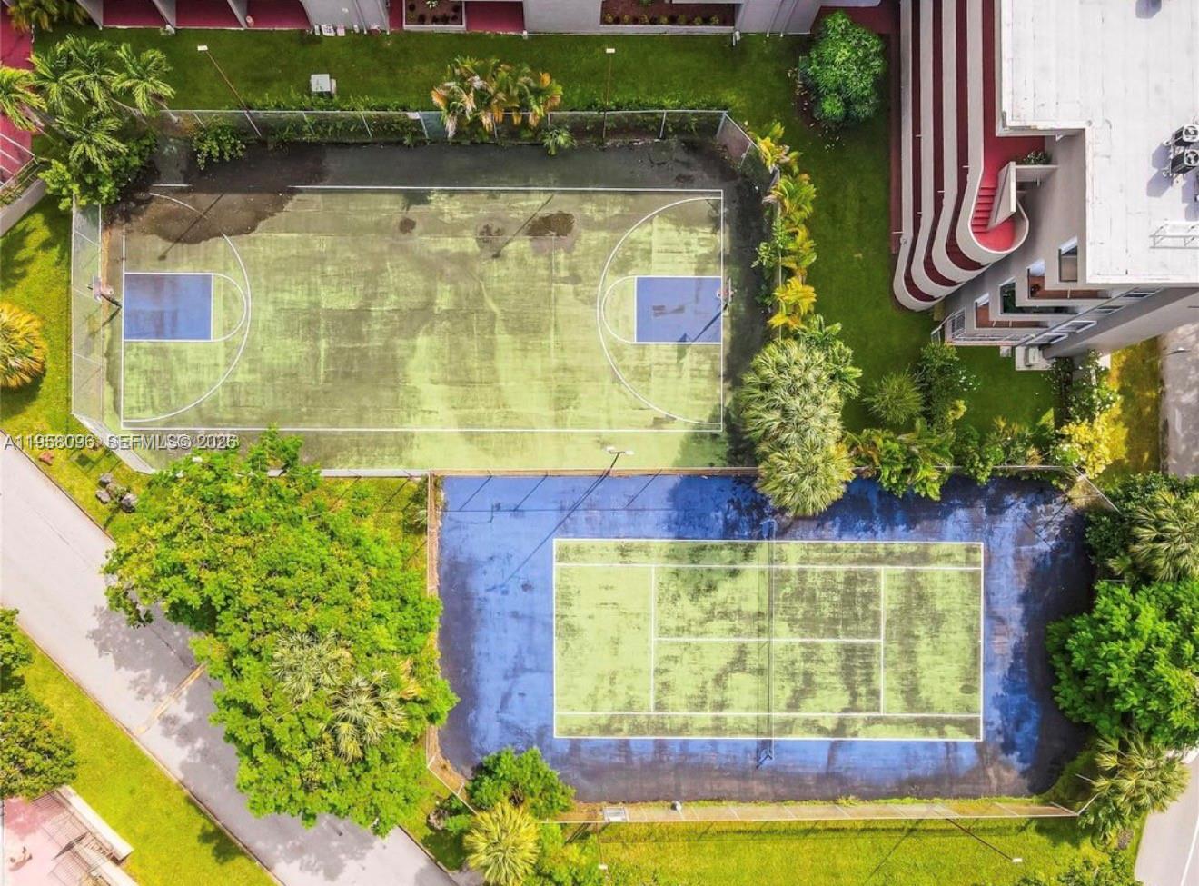 PINEBARK CONDO NO 1 - Residential