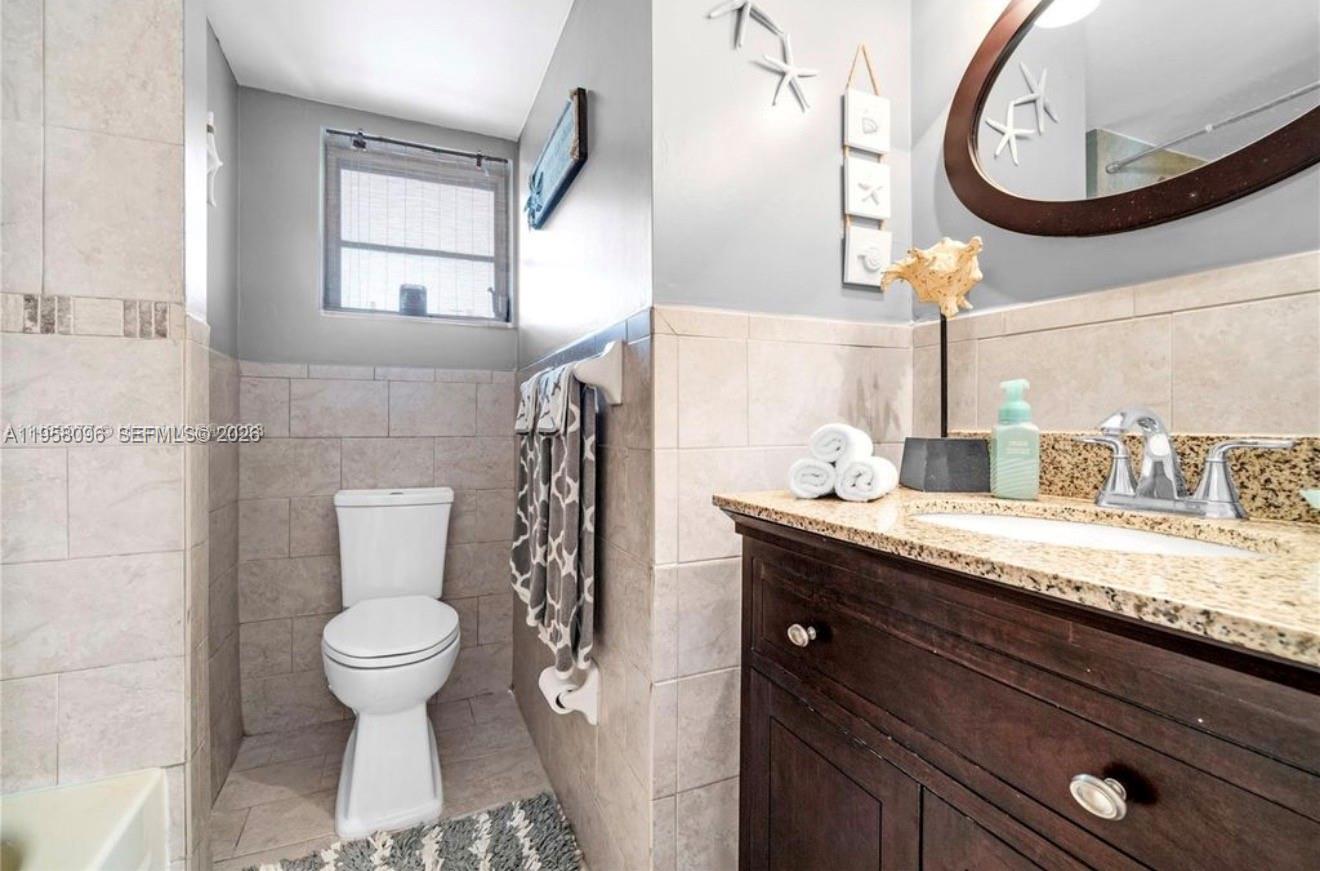 PINEBARK CONDO NO 1 - Residential