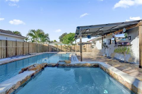 Photo of 2081 NW 107th Ter, Sunrise, FL 33322 (MLS # A11904266)